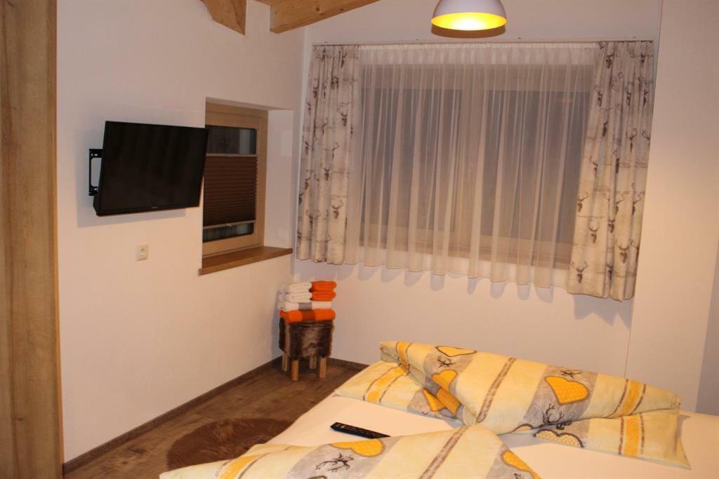 Alpinjuwel In Hippach Apartamento Exterior foto